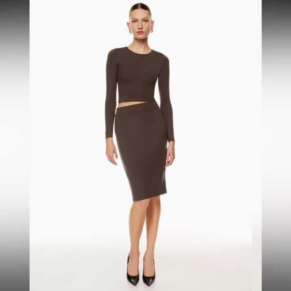 Aritzia Babaton Contour Pencil Skirt Brown - Picture 1 of 4